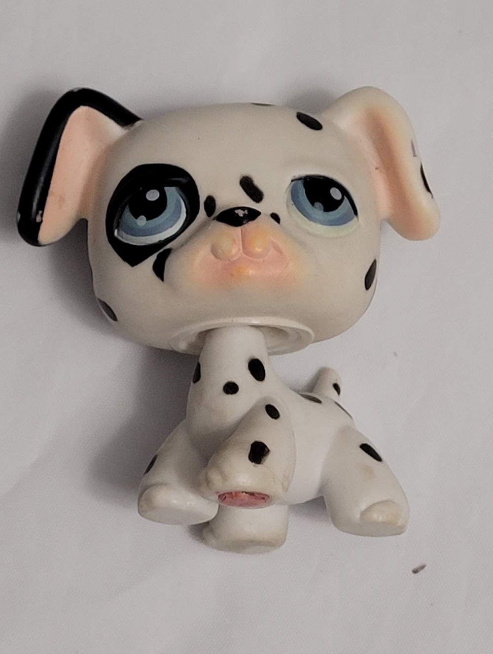 Authentic Littlest Pet Shop  2004 LPS #44 Dalmation  Dog
